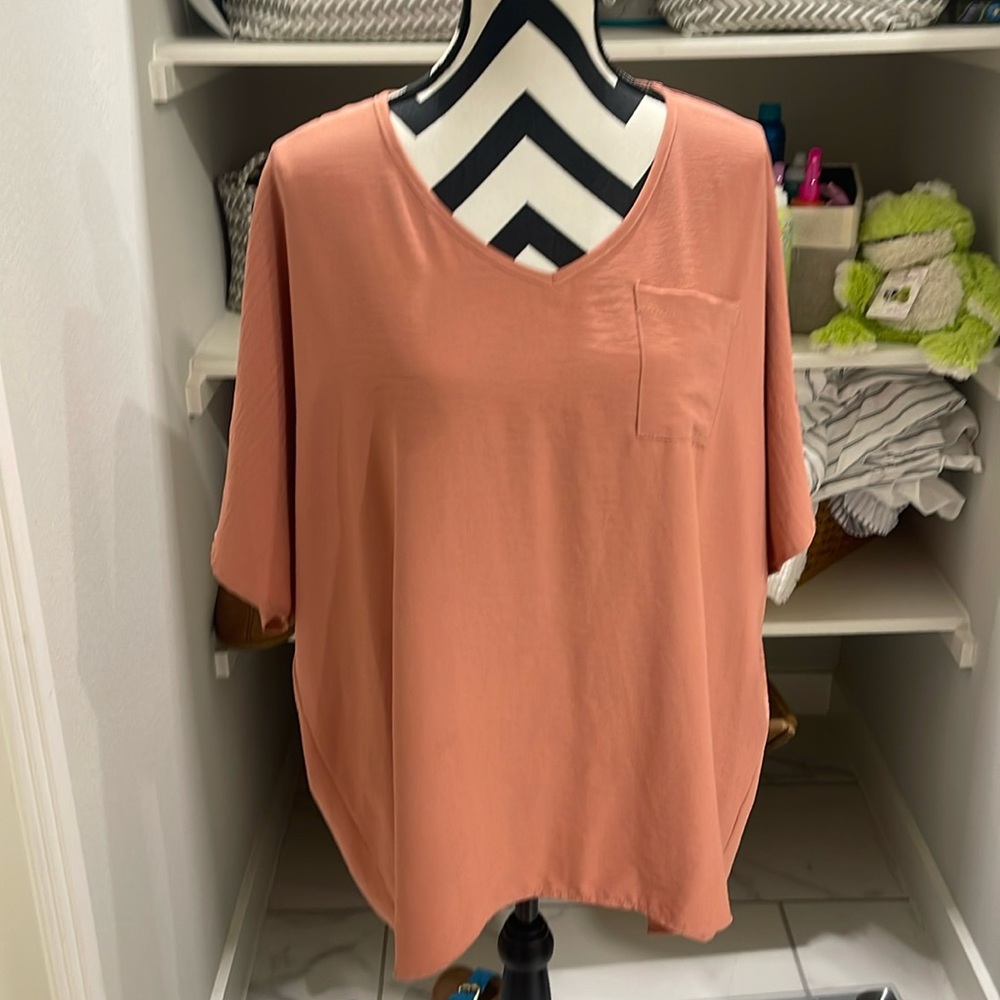 Urban daisy S top